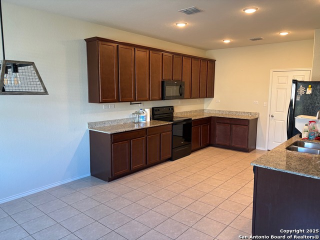 Listing photo id 0 for 10347 Dunlap