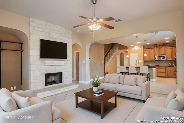 Image 15 of 66 For 3331 Brooktree Ct