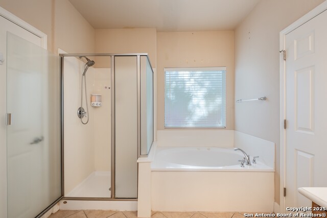 Image 21 of 66 For 3331 Brooktree Ct