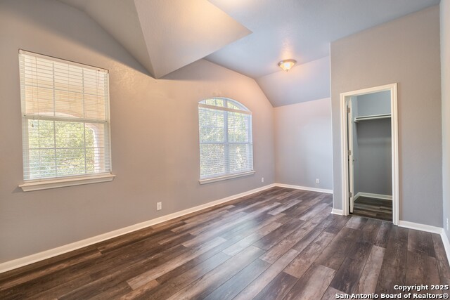 Image 33 of 66 For 3331 Brooktree Ct