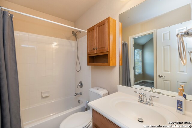 Image 40 of 66 For 3331 Brooktree Ct