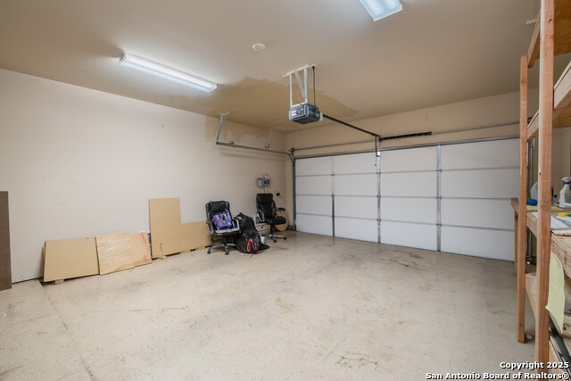 Image 44 of 66 For 3331 Brooktree Ct