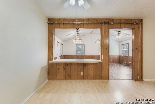 Image 12 of 28 For 10802 Green Heights Street