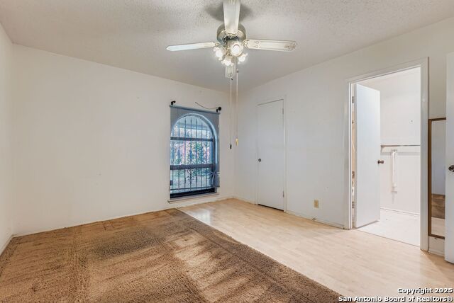 Image 18 of 28 For 10802 Green Heights Street