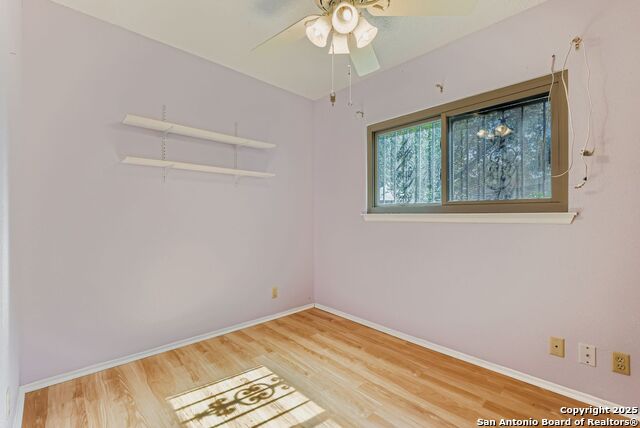 Image 24 of 28 For 10802 Green Heights Street