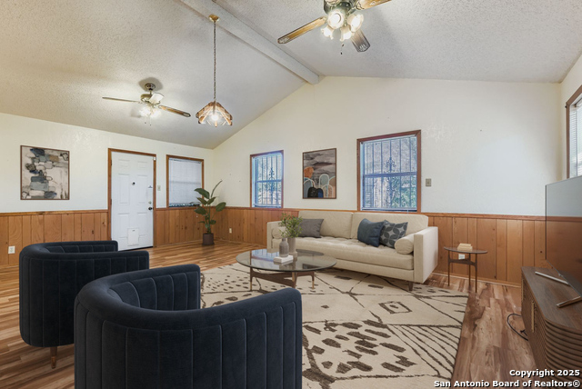 Image 4 of 28 For 10802 Green Heights Street