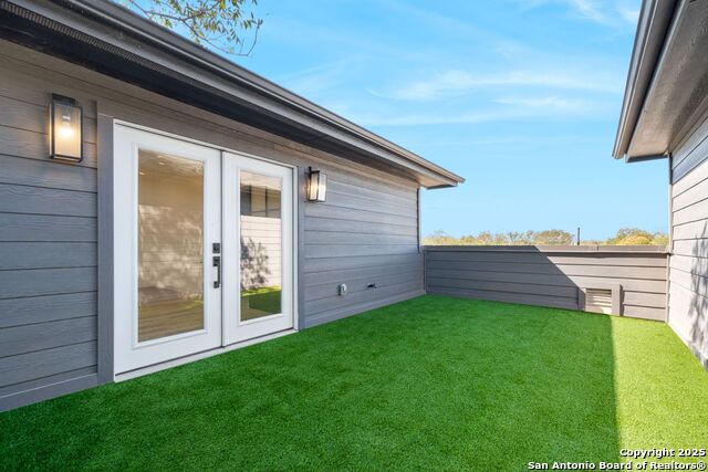 Image 29 of 34 For 106 Bank St  102