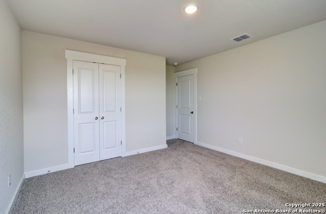 Image 25 of 28 For 2418 White Daisy Hill