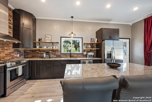 Listing photo id 8 for 144 County Road 7725