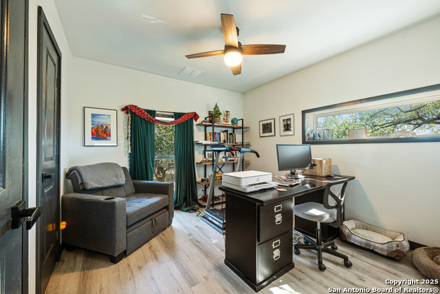 Listing photo id 16 for 144 County Road 7725