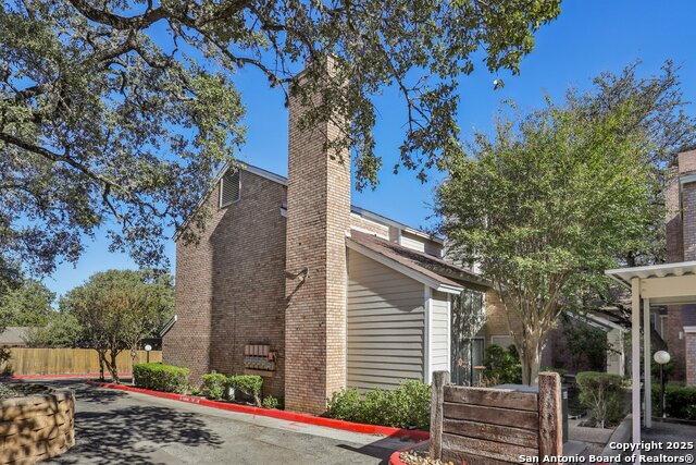 Image 10 of 33 For 11001 Wurzbach  405