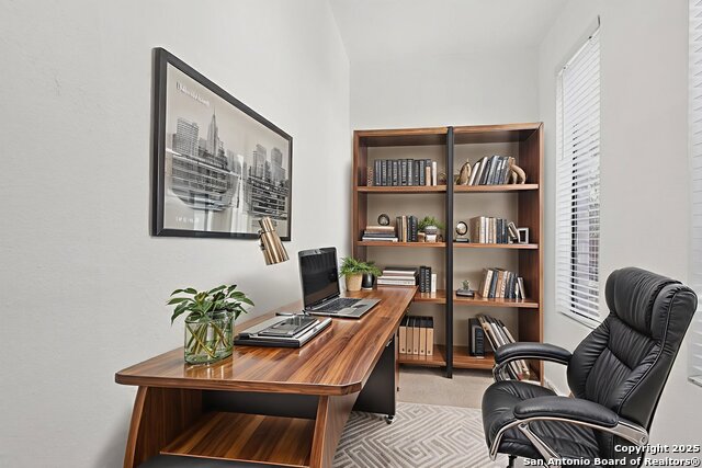 Image 19 of 33 For 11001 Wurzbach  405