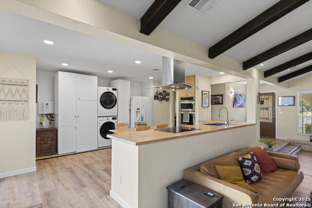 Image 15 of 30 For 11827 Persuasion