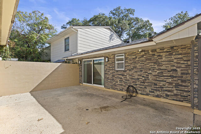 Image 27 of 30 For 11827 Persuasion