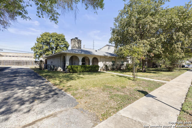 Image 4 of 30 For 11827 Persuasion