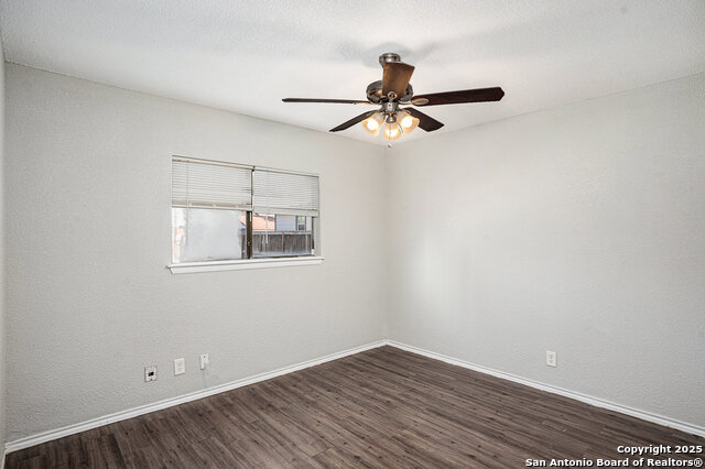 Image 14 of 28 For 10023 Amber Field