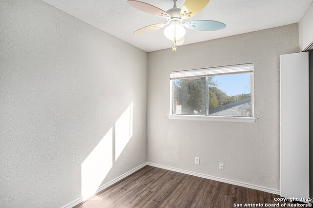 Image 20 of 28 For 10023 Amber Field