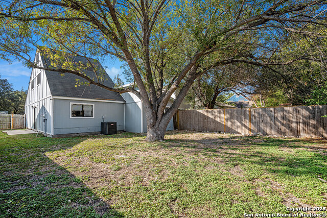 Image 25 of 28 For 10023 Amber Field