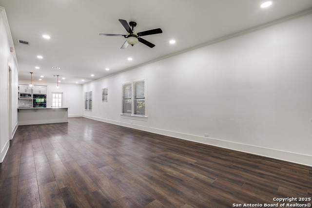 Image 10 of 36 For 230 Normandy