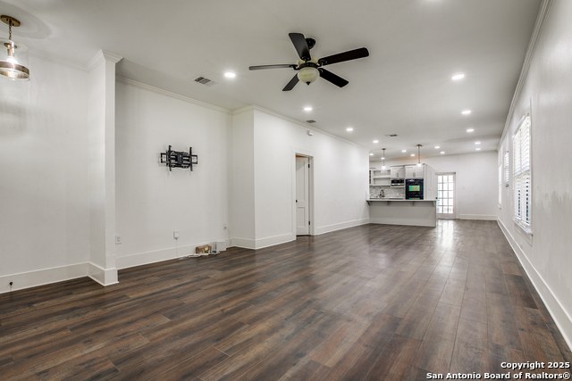 Image 11 of 36 For 230 Normandy