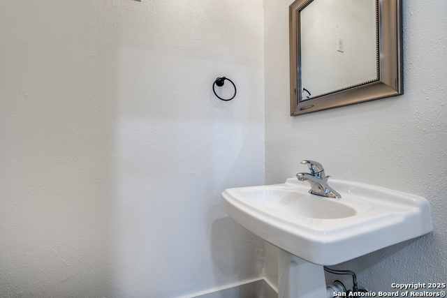 Image 25 of 36 For 230 Normandy