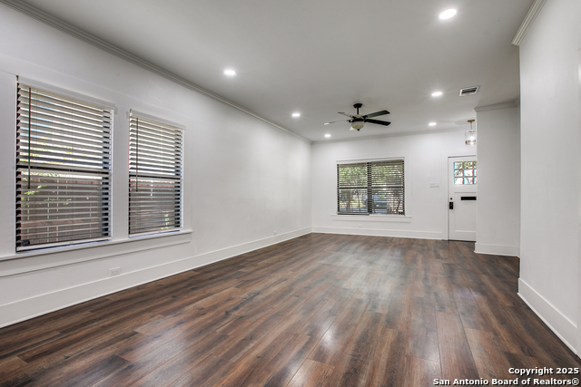 Image 26 of 36 For 230 Normandy