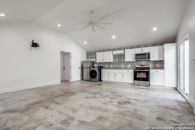 Image 29 of 36 For 230 Normandy