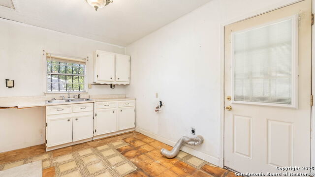 Image 2 of 21 For 2719 Chihuahua