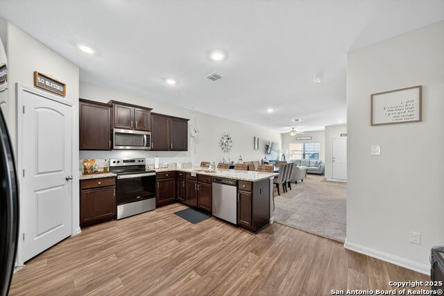 Image 10 of 27 For 11827 Davalos