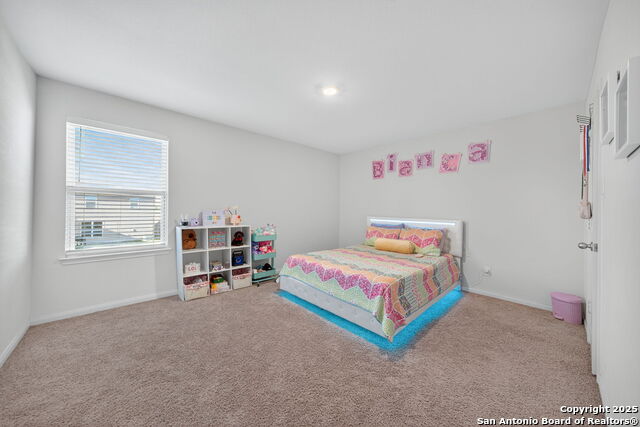 Image 17 of 27 For 11827 Davalos