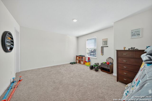 Image 21 of 27 For 11827 Davalos