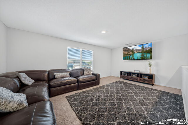 Image 22 of 27 For 11827 Davalos