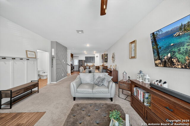 Image 7 of 27 For 11827 Davalos