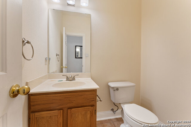 Image 27 of 32 For 12230 Stable Pass