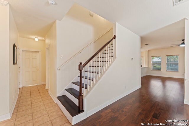 Image 5 of 32 For 12230 Stable Pass