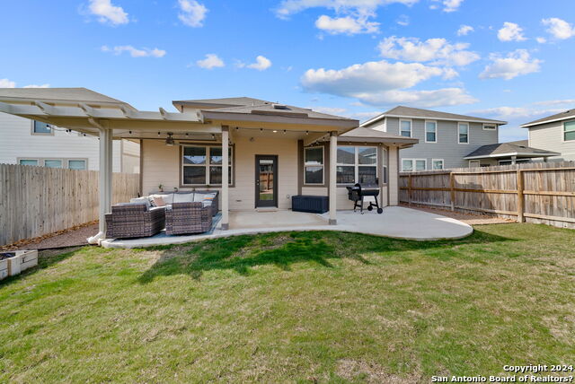 Image 16 of 18 For 12939 Mayowa St