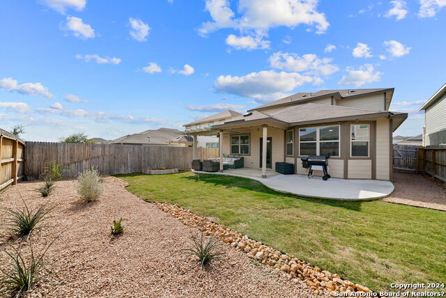 Image 17 of 18 For 12939 Mayowa St