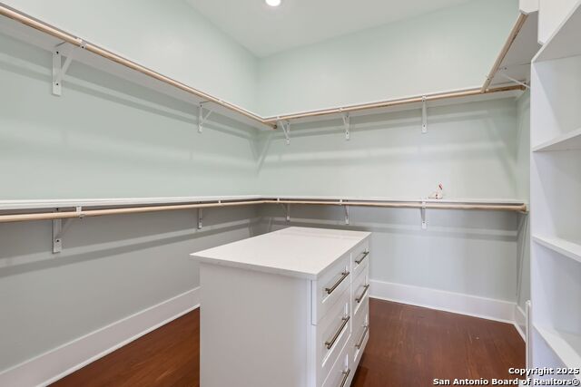 Image 20 of 50 For 515 Highland Blvd W