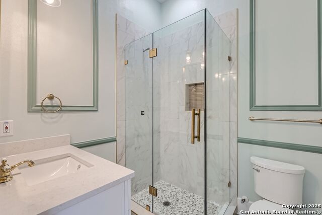 Image 24 of 50 For 515 Highland Blvd W