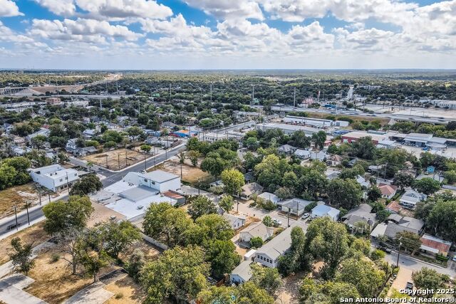 Image 36 of 50 For 515 Highland Blvd W