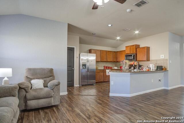 Image 11 of 29 For 8222 Radiant Star