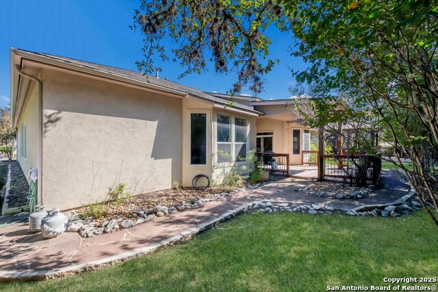 Image 28 of 32 For 12715 Texas Thistle