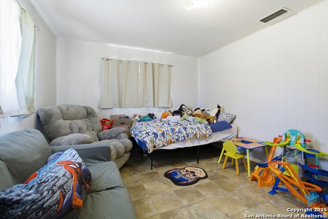 Image 21 of 31 For 6711 Yellow Rose St