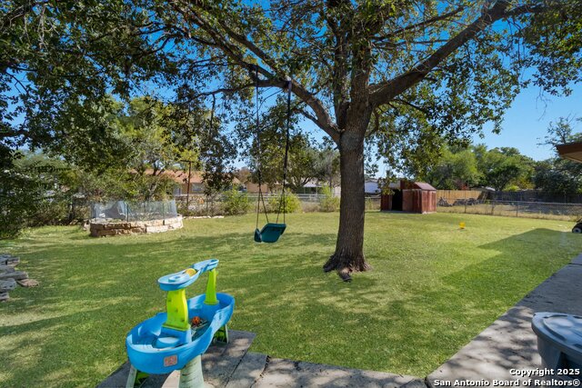 Image 26 of 31 For 6711 Yellow Rose St