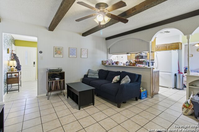 Image 7 of 31 For 6711 Yellow Rose St