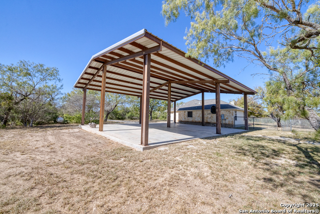 Image 27 of 53 For 1876 County Road 400