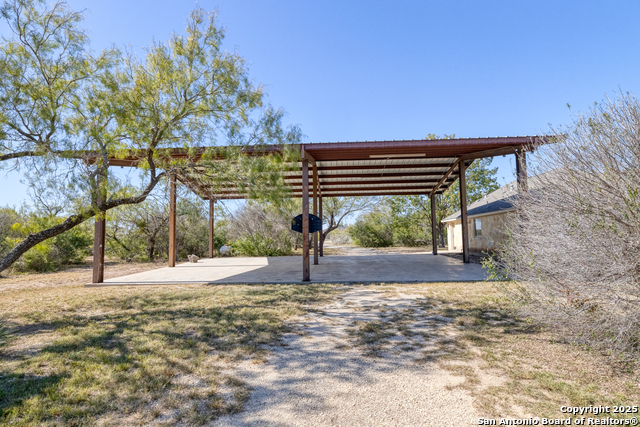 Image 28 of 53 For 1876 County Road 400