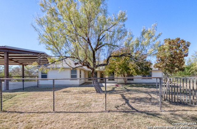 Image 33 of 53 For 1876 County Road 400