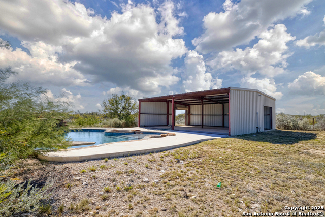 Image 39 of 53 For 1876 County Road 400