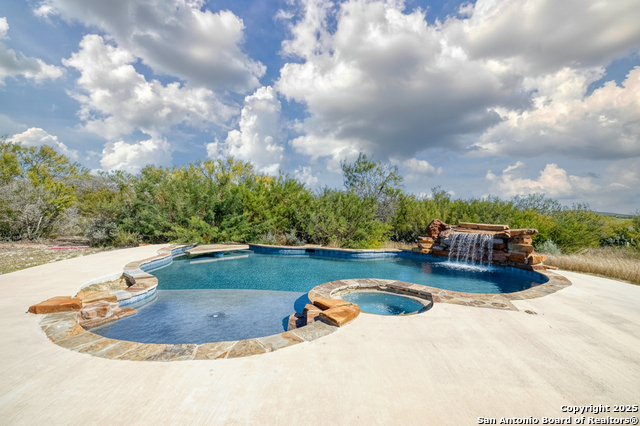 Image 41 of 53 For 1876 County Road 400